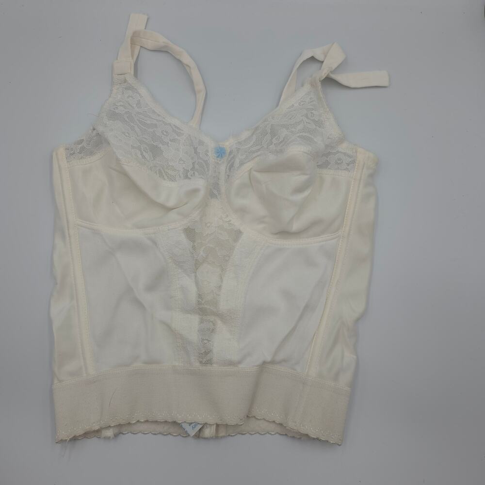 Vintage JC Penney Lace Sateen Corset in Off-white Size 34D